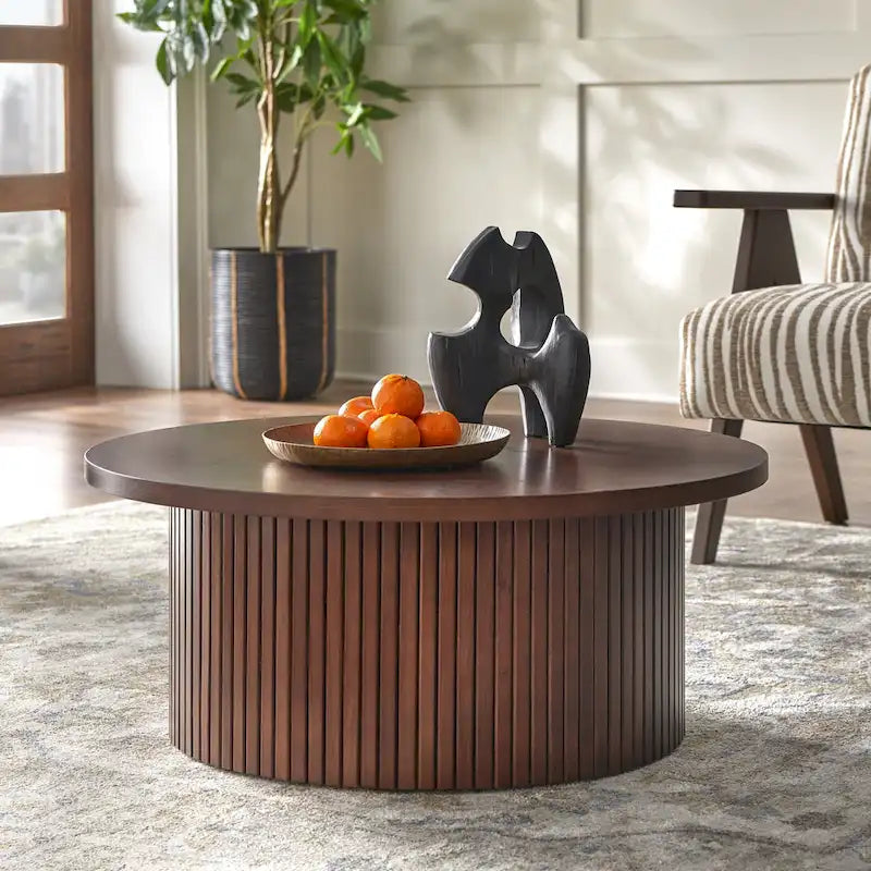 Table basse cannelée à profil bas