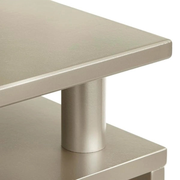 Table d'appoint de style médiéval, pour un style de vie simple